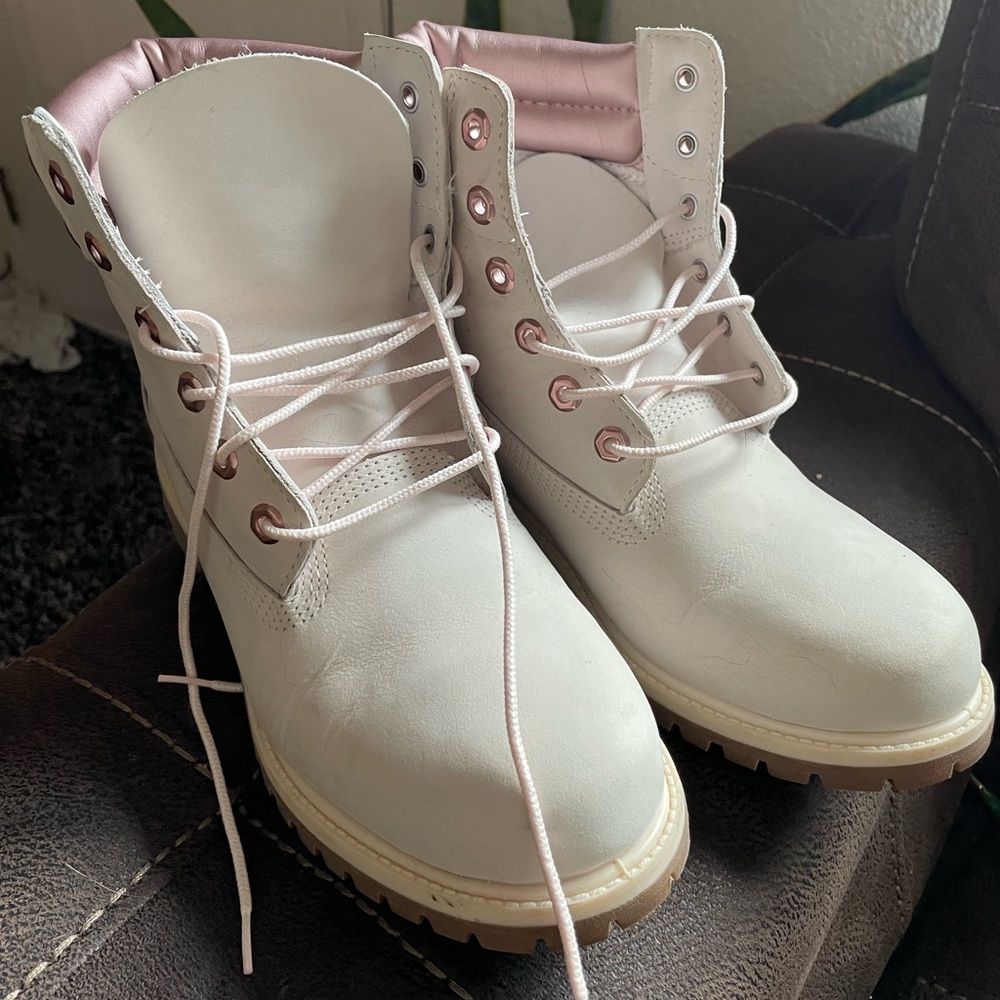 Women’s Linden Woods 6-Inch Waterproof Timberlands